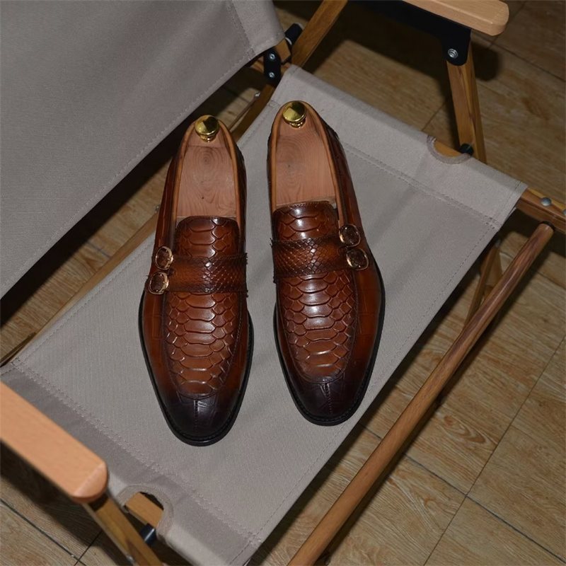 Miesten Juhlakengät Executive Slip-on Business -kengät - Ruskea