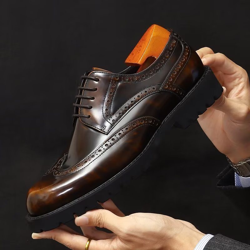 Miesten Juhlakengät Kohokuvioidut Elegance Brogue -mekkokengät - Kahvi