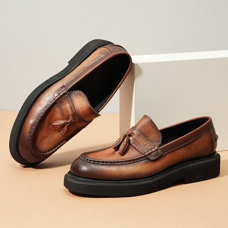 Miesten Juhlakengät Kohokuvioidut Elegance-slip-on Mekkokengät - Kahvi