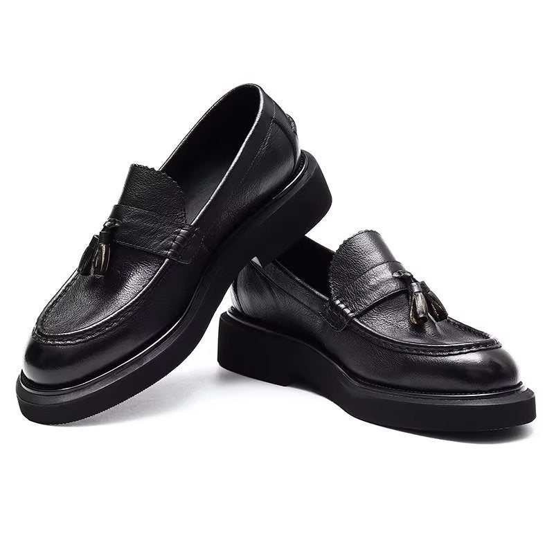 Miesten Juhlakengät Kohokuvioidut Elegance-slip-on Mekkokengät - Musta