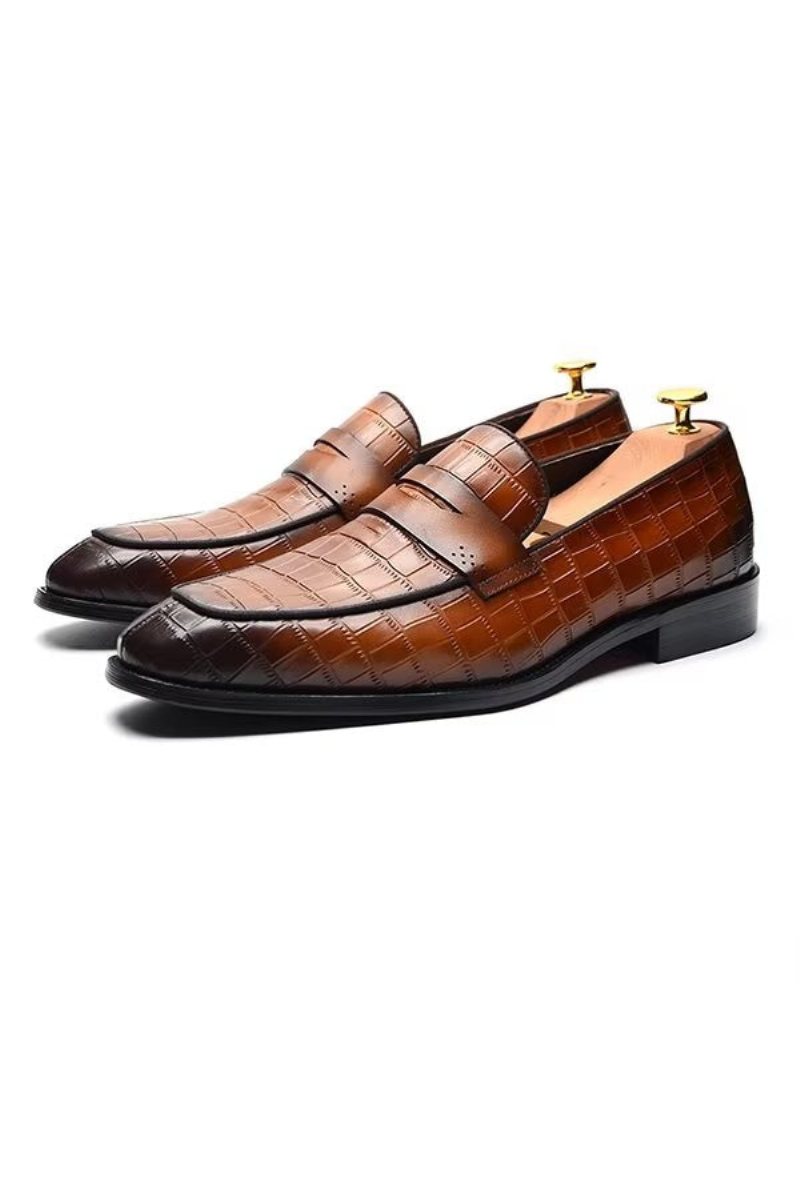 Miesten Juhlakengät Nykyaikaiset Slip-on Elegance -mekkokengät