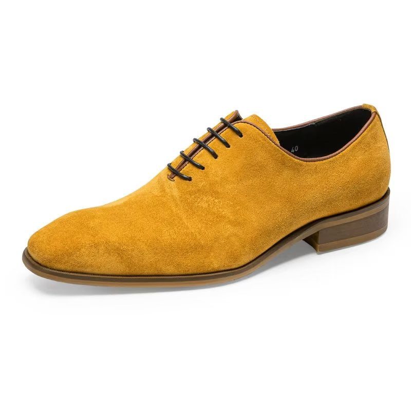 Miesten Juhlakengät Suede Elegance Oxford -mekkokengät - Keltainen