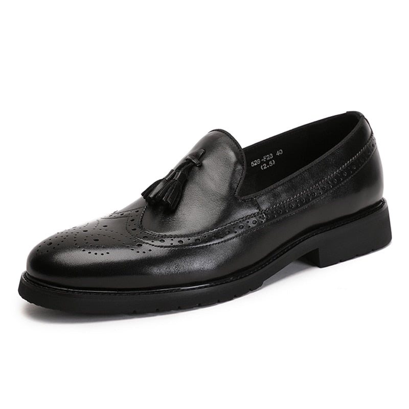 Miesten Loafers Eksoottiset Slip-on Brogue-kengät - Musta