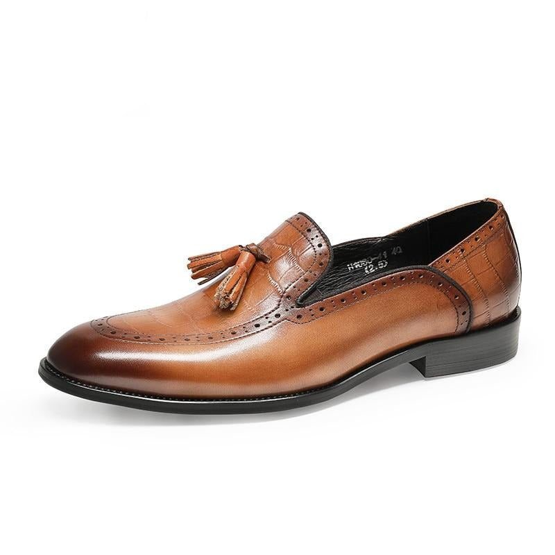 Miesten Loafers Retro Chic Eksoottinen Tupsu Nahka Brogue - Kahvi