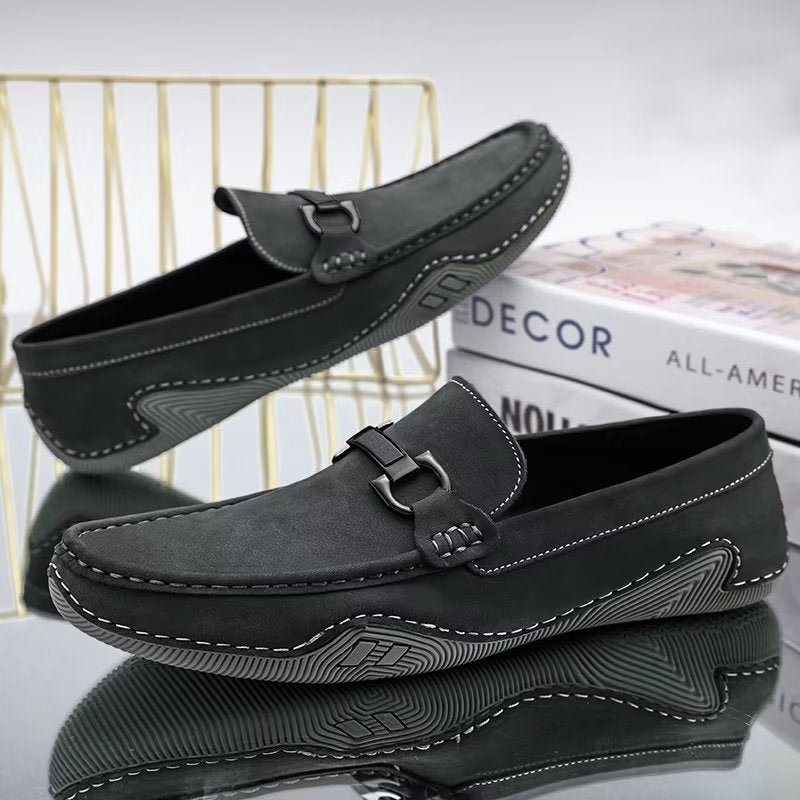 Miesten Vapaa-ajan Kengät Tyylikkäät Slip-on-loaferit Metallimuotilla - Harmaa