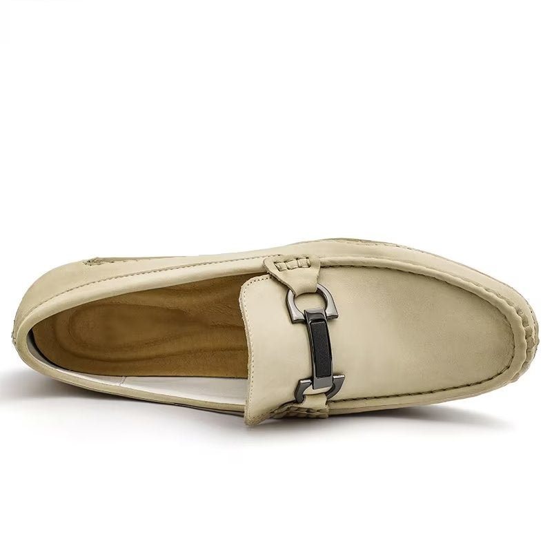 Miesten Vapaa-ajan Kengät Tyylikkäät Slip-on-loaferit Metallimuotilla - Beige