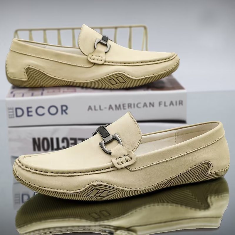 Miesten Vapaa-ajan Kengät Tyylikkäät Slip-on-loaferit Metallimuotilla - Beige